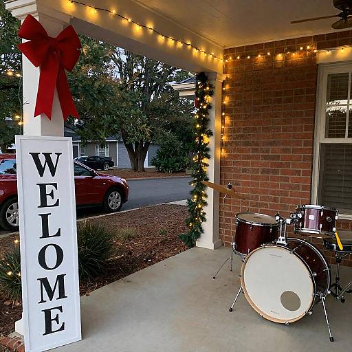 Festive Holiday Porch Photography