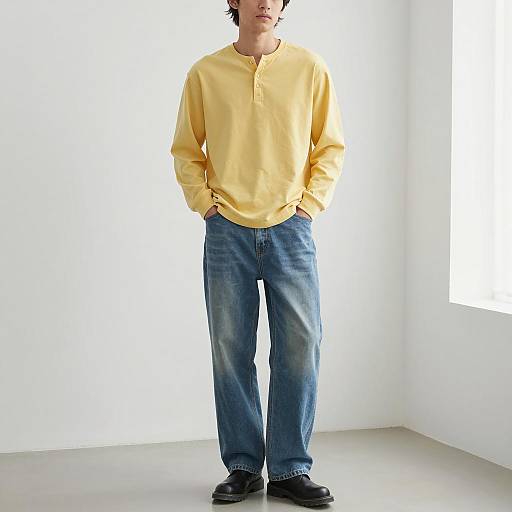 Young Man in Casual Baggy Jeans Outfit
