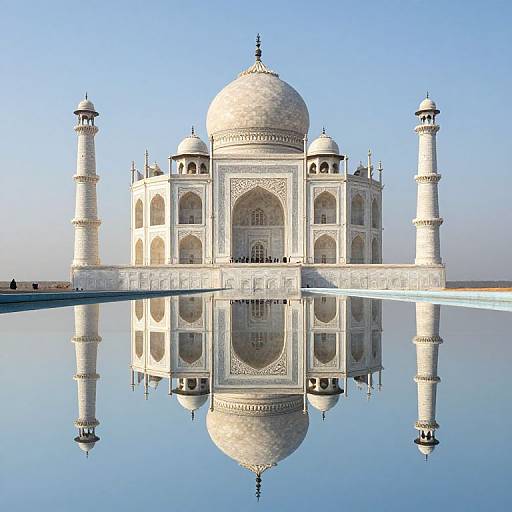 Mirrored Palace Between Timelines