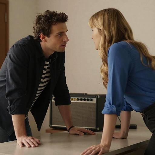 Intimate Indoor Interaction with Warm Lighting