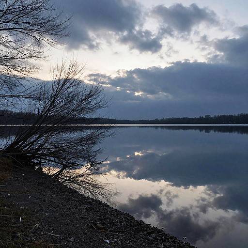 Serene Lakeside Twilight Reflection