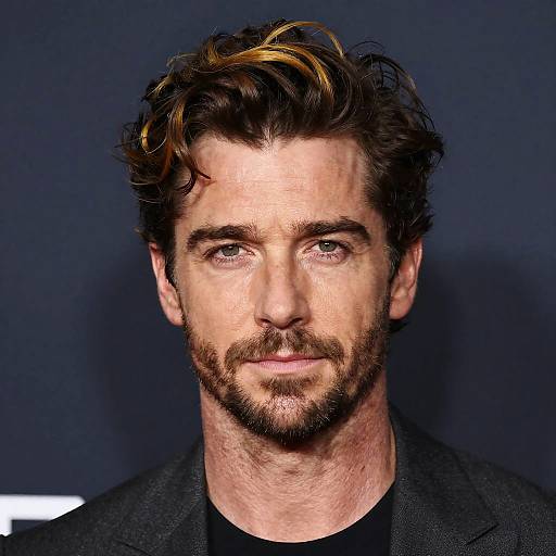 Dynamic Portrait of Hayden Christensen Hair