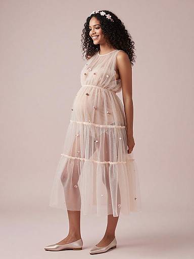 Dreamy Fairy Maternity Fashion Portrait