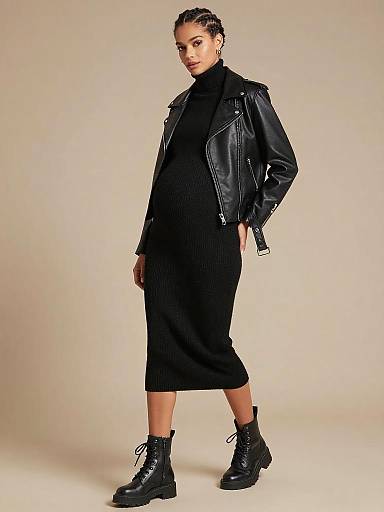 Elegant Monochrome Maternity Runway Portrait