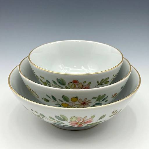 Mid Century Floral Nesting Bowls