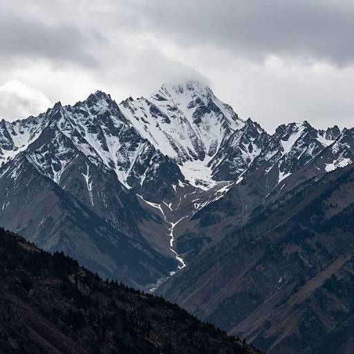 Dream-Shifting Mountain Range