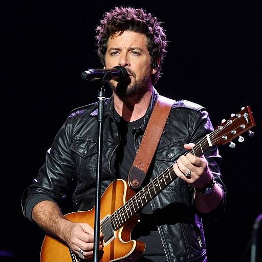 Jason Mraz Official Portrait