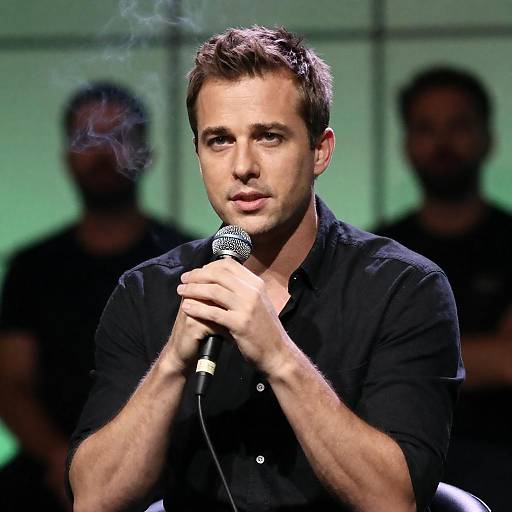 Intense Speaker with Smoky Hands