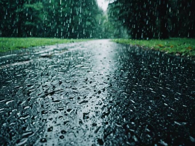 Close-Up Digital Rain Wallpaper Design