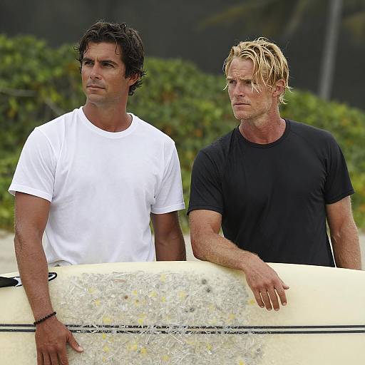 Surfboard Duo: Focus and Relaxation