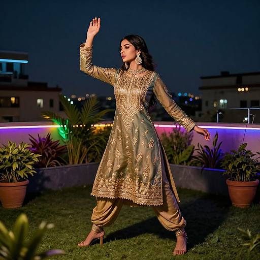Stylish Punjabi Suit Gemini in Rooftop Garden