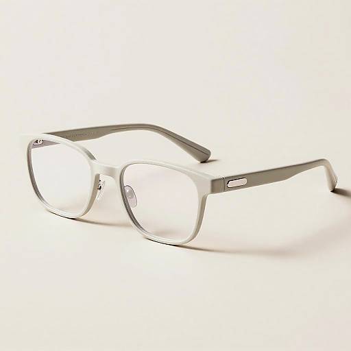 Sleek Everyday Smart Glasses Design