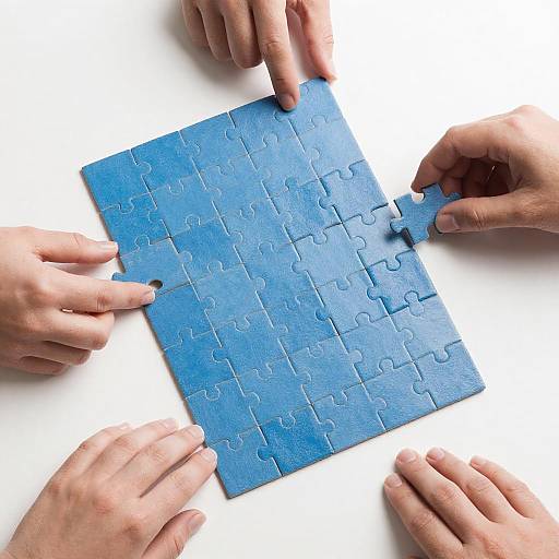 Collaborative Puzzle Assembly in Bright Light