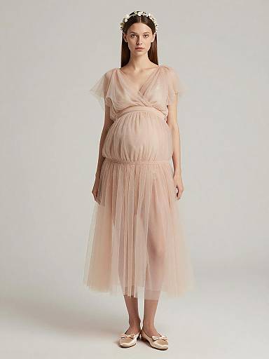 Sensual Maternity Fairy Fashion Portrait