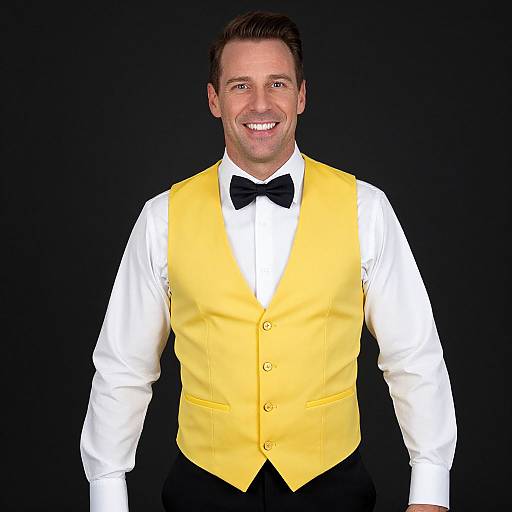 Zoolander Yellow Vest Costume Pose