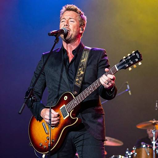 Daniel Johns Passionate Stage Performance