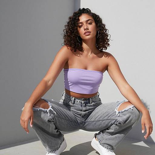 Edgy Summer Street Style Fashion Pose