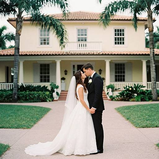 Bride and Groom Wedding Kiss at Villa Woodbine