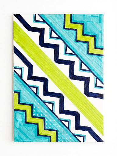 Abstract Zig-Zag Geometric Artwork